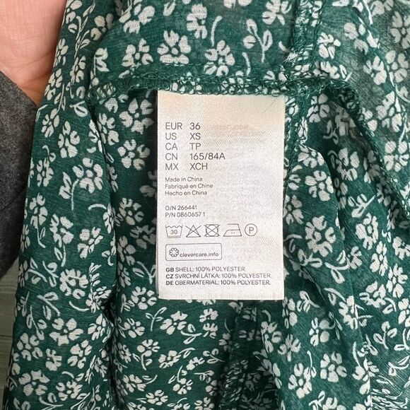 H&M Sheer Tank Top - Picture 2 of 6